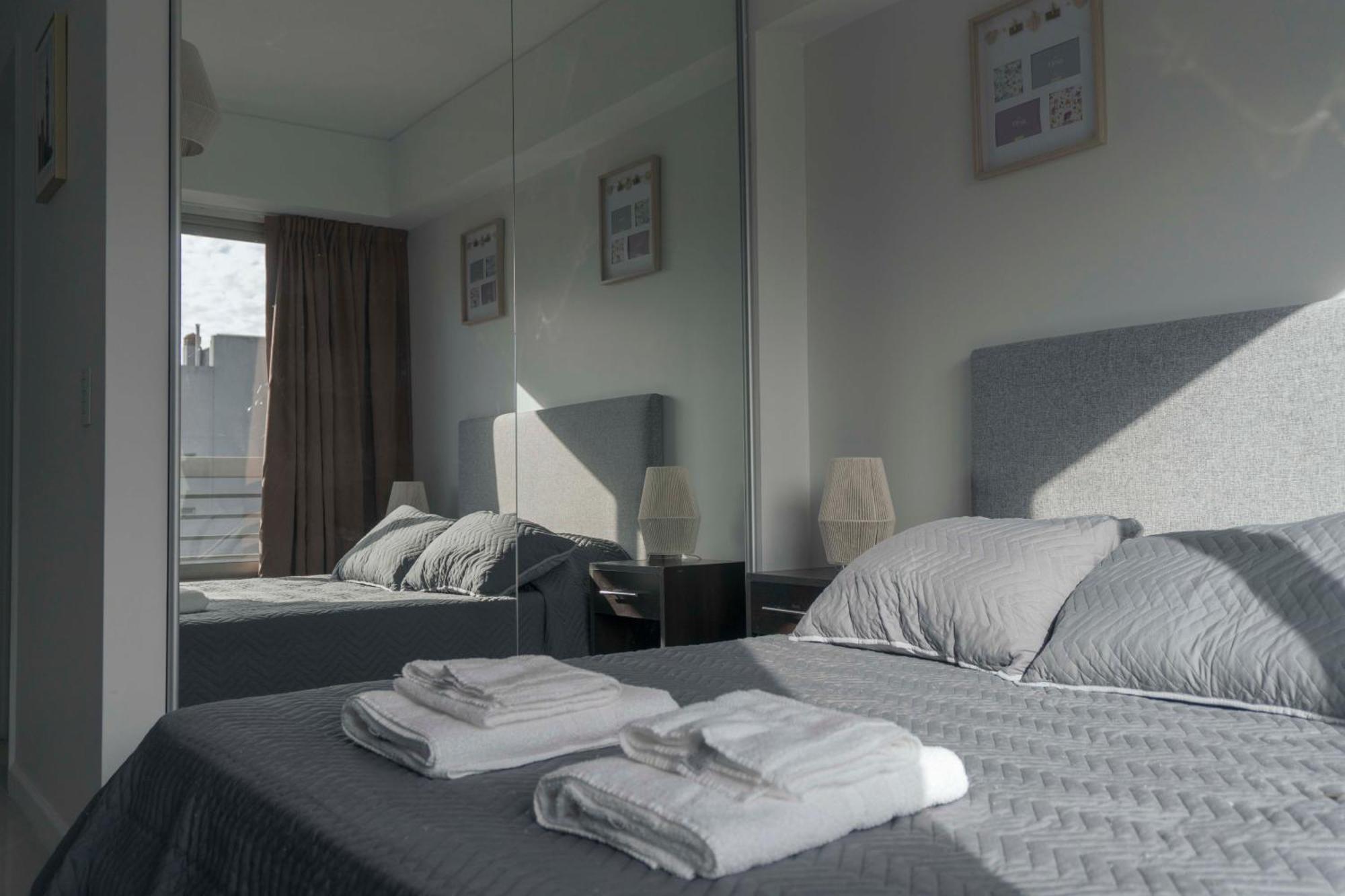 Apartment Palermo Torre Topacio 2 Ambientes Premium Con Bano, Toilette Y Cochera Buenos Aires